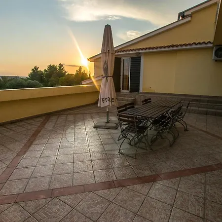 With Parking Space Starigrad, Paklenica - 25376 Апартаменты *