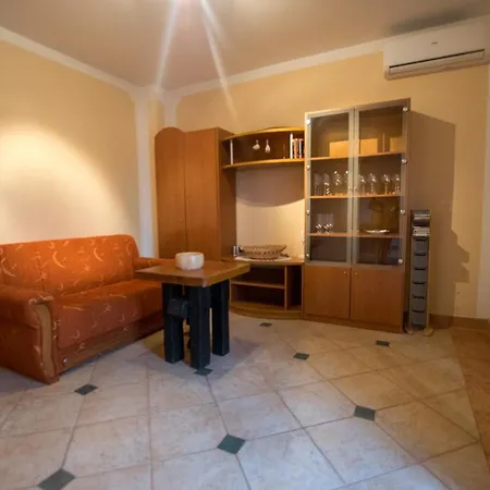With Parking Space Starigrad, Paklenica - 25376 Апартаменты Стариград-Пакленица