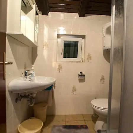Апартаменты With Parking Space Starigrad, Paklenica - 25376 Стариград-Пакленица