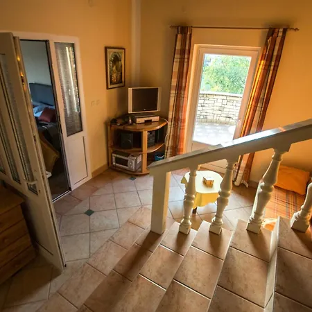 With Parking Space Starigrad, Paklenica - 25376 Апартаменты Стариград-Пакленица