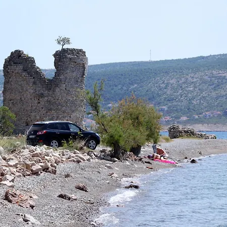 With Parking Space Starigrad, Paklenica - 25376 Апартаменты Стариград-Пакленица