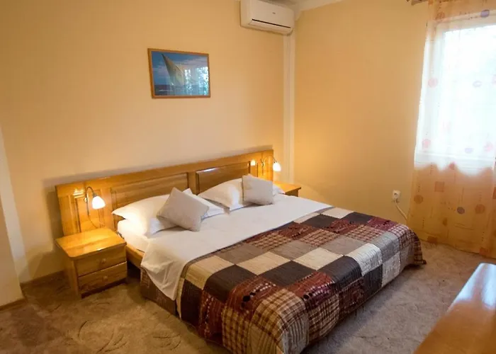 With Parking Space Starigrad, Paklenica - 25376 Apartment Starigrad Paklenica