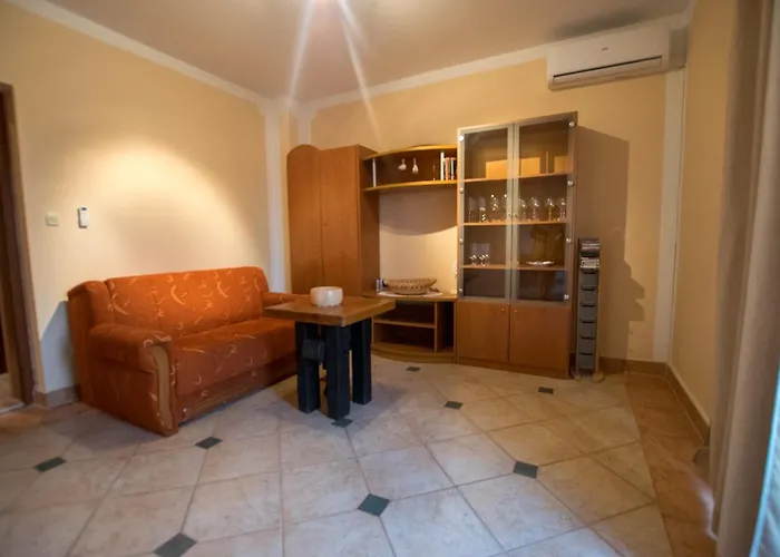 With Parking Space Starigrad, Paklenica - 25376 Apartment Starigrad Paklenica